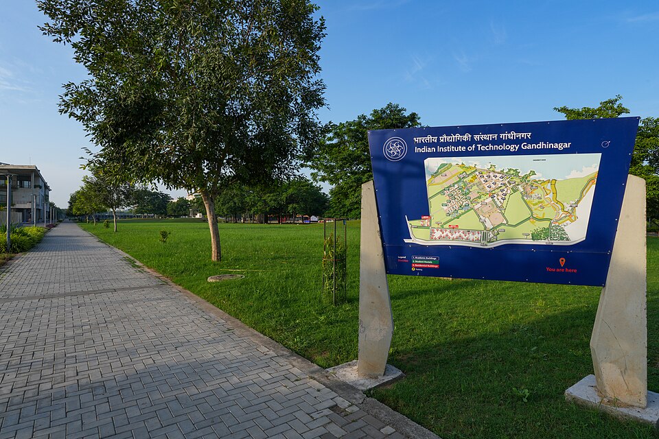 Gandhinagar — manufacturer and distributor portals for local businesses
