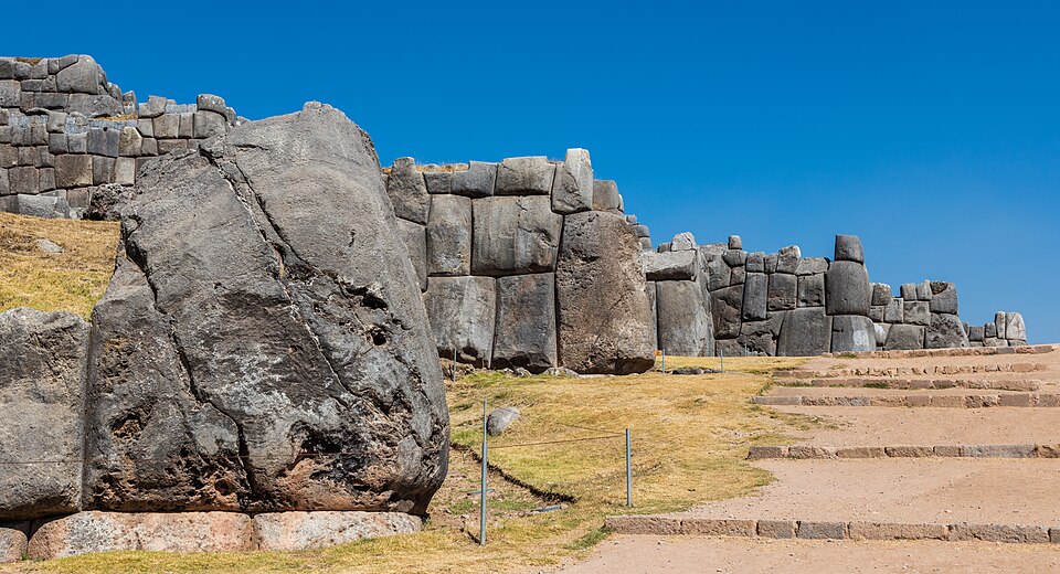 Cusco — local market for B2B and wholesale portals
