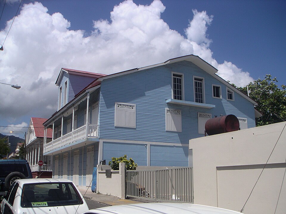 Puerto Plata — local market for custom e-commerce platforms