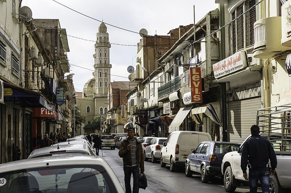 Sétif — manufacturer and distributor portals for local businesses