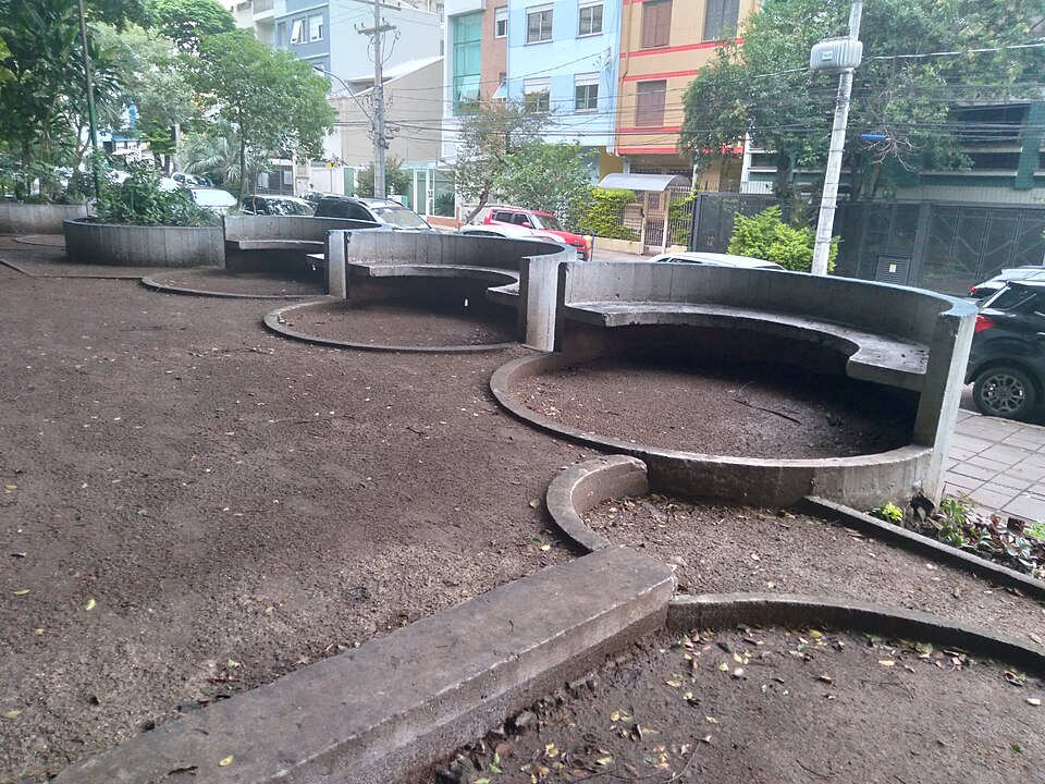 Porto Alegre — multi-vendor marketplaces for local businesses