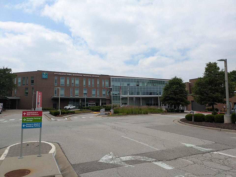 Overland Park — local market for service booking platforms