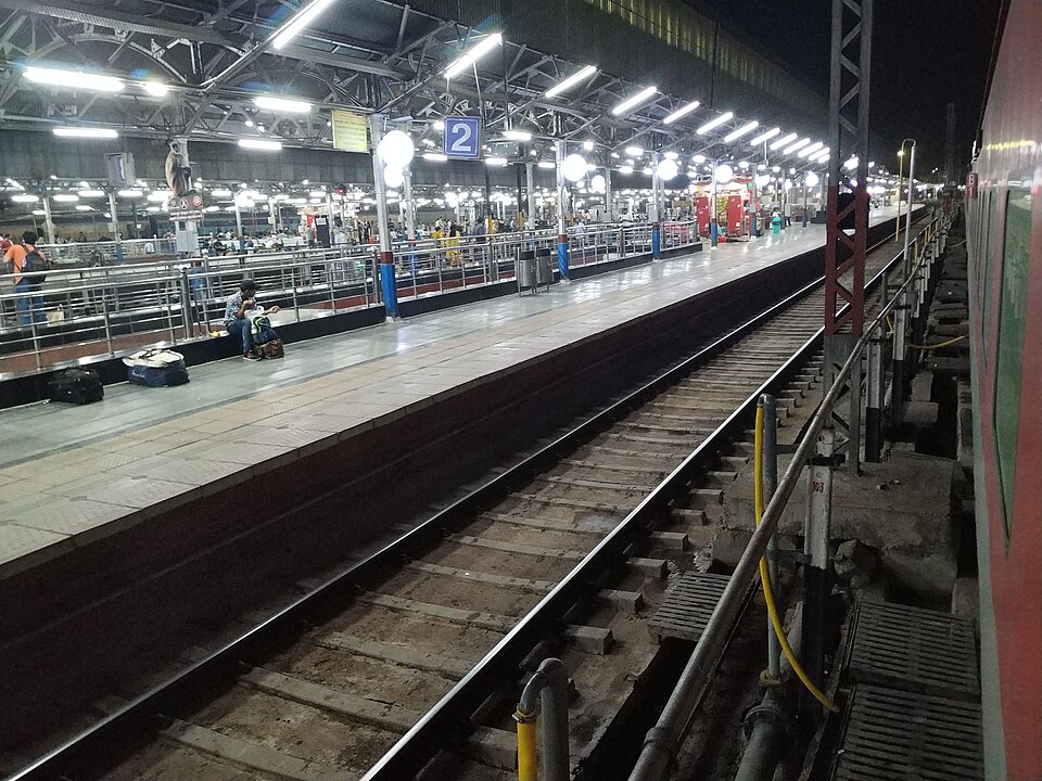 Kanpur — manufacturer and distributor portals for local businesses