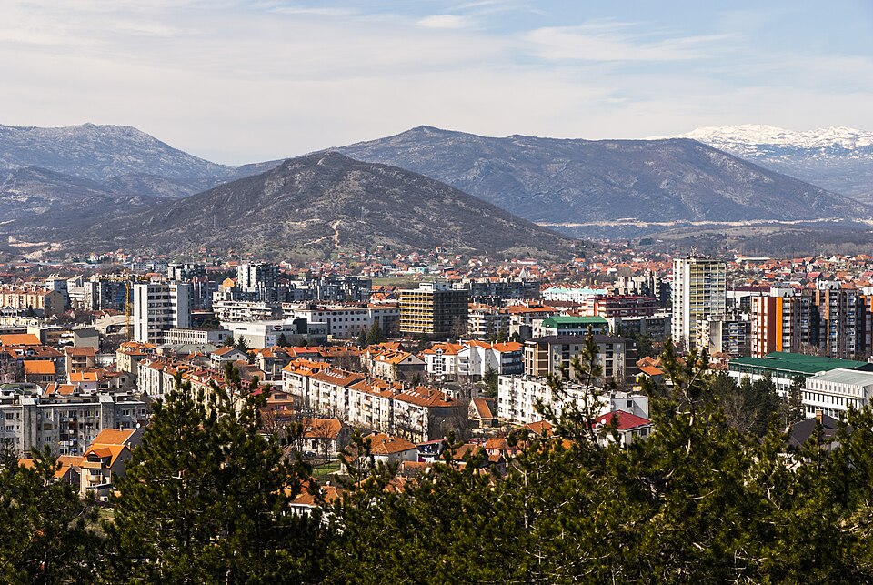 Nikšić — local market for online stores