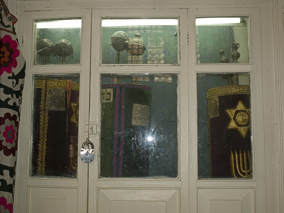 Bukhara — multi-vendor marketplaces for local businesses