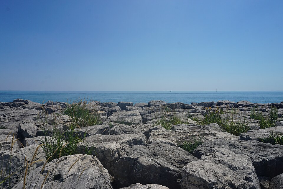 Kenosha — custom e-commerce platforms for local businesses