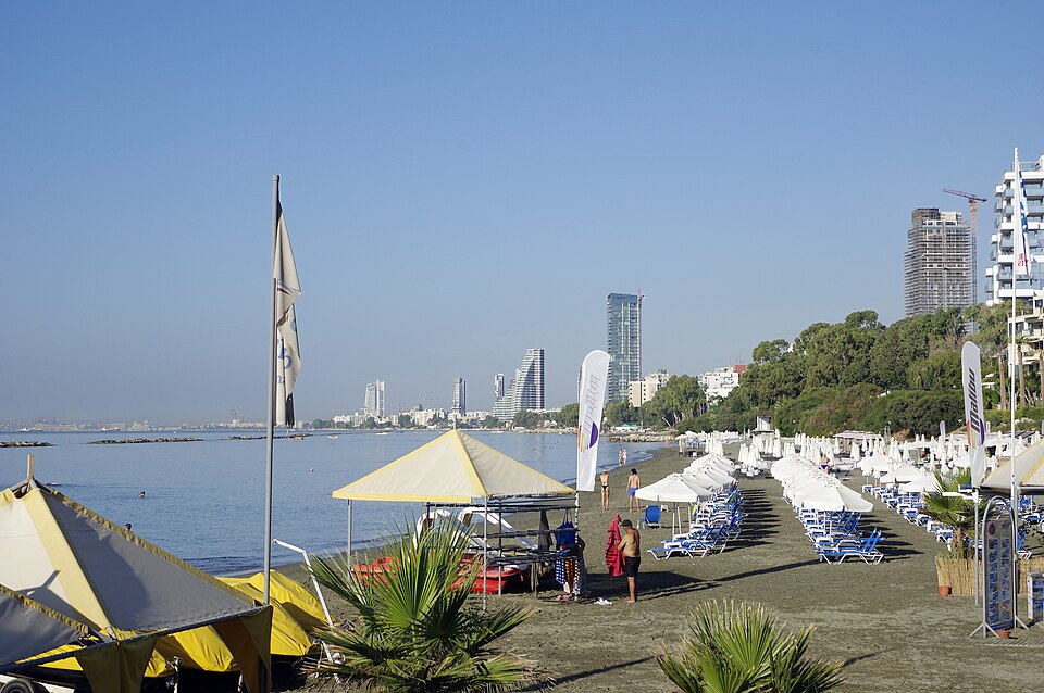 Limassol — local market for B2B and wholesale portals