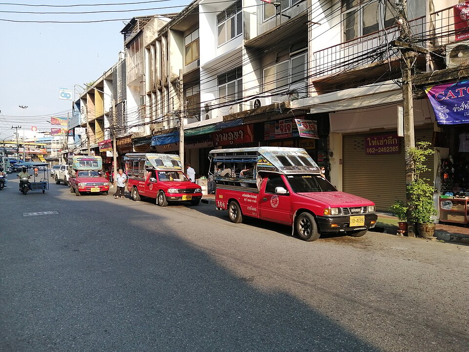 Chonburi — local market for custom e-commerce platforms