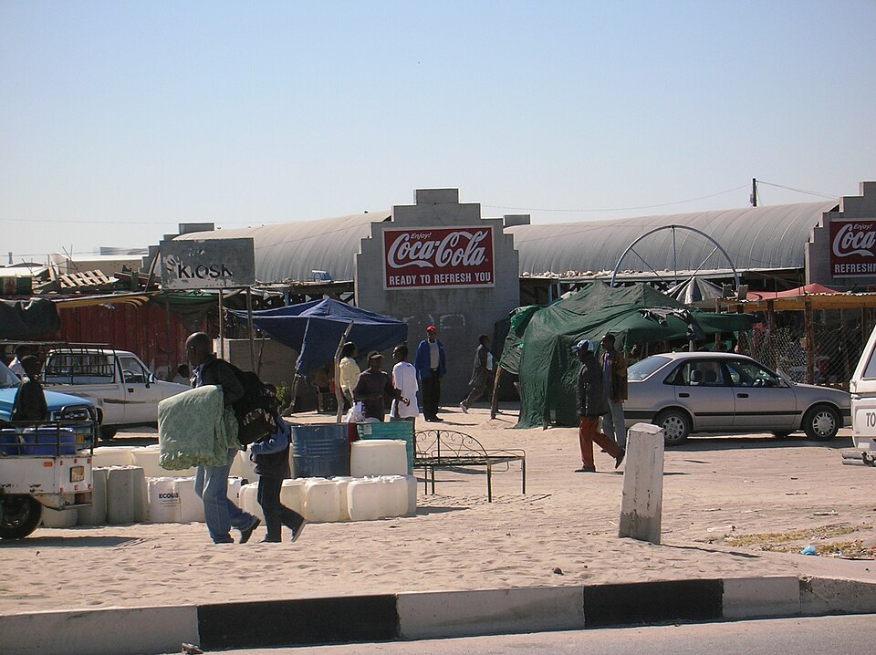 Oshakati — local market for B2B and wholesale portals