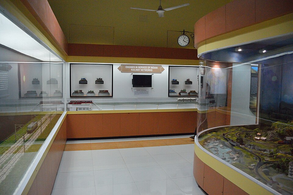 Midnapore — manufacturer and distributor portals for local businesses