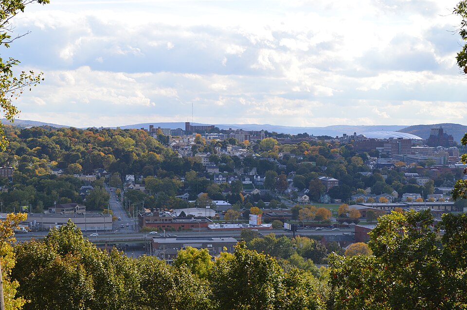 Syracuse — custom e-commerce platforms for local businesses