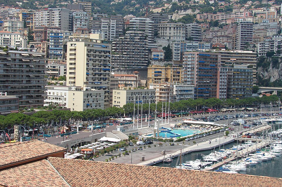 Monte Carlo — service booking platforms for local businesses