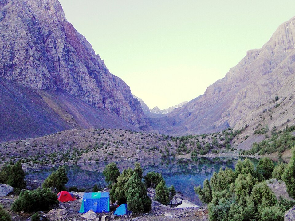 Tajikistan — B2B and wholesale portals for local businesses