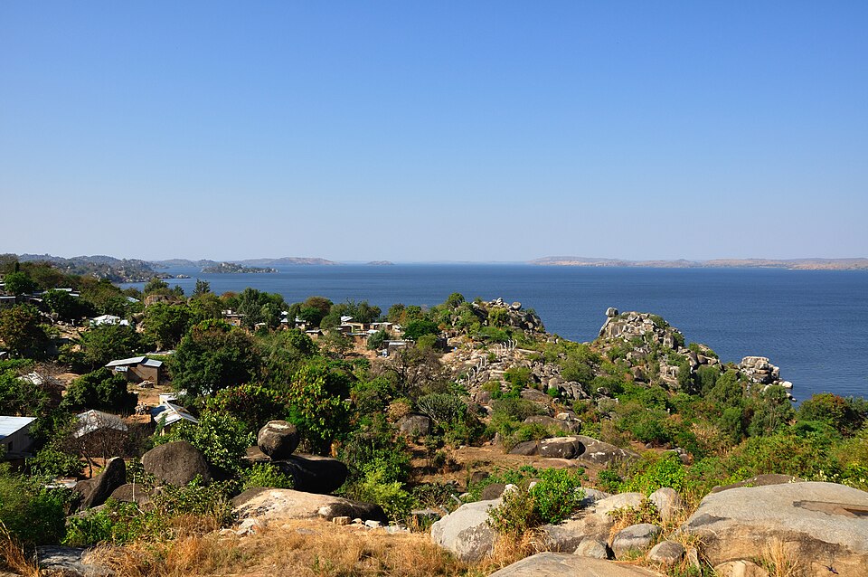 Mwanza — manufacturer and distributor portals for local businesses