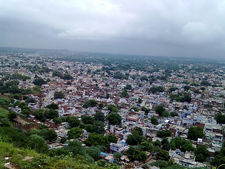 Gwalior — mobile commerce apps for local businesses