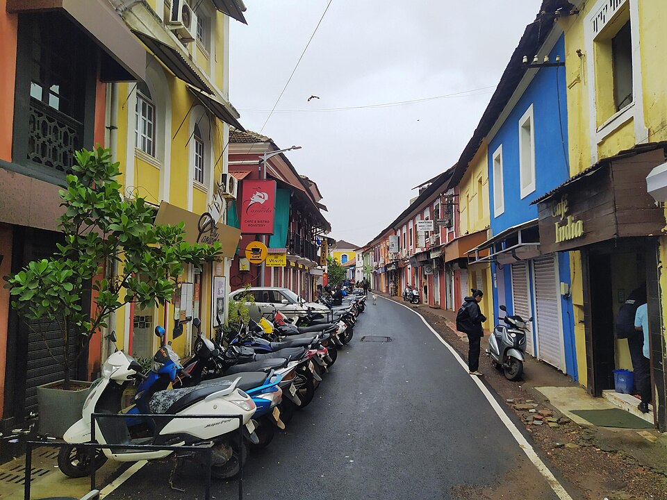 Panaji — service booking platforms for local businesses