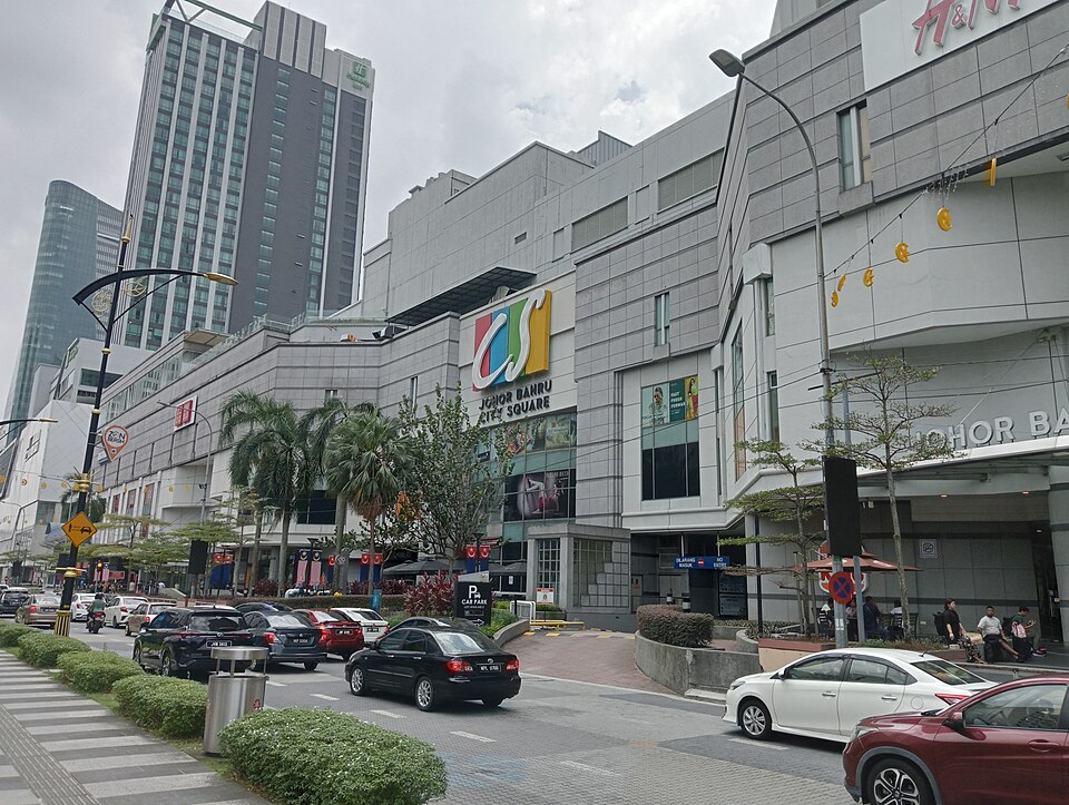 Malaysia — custom e-commerce platforms for local businesses