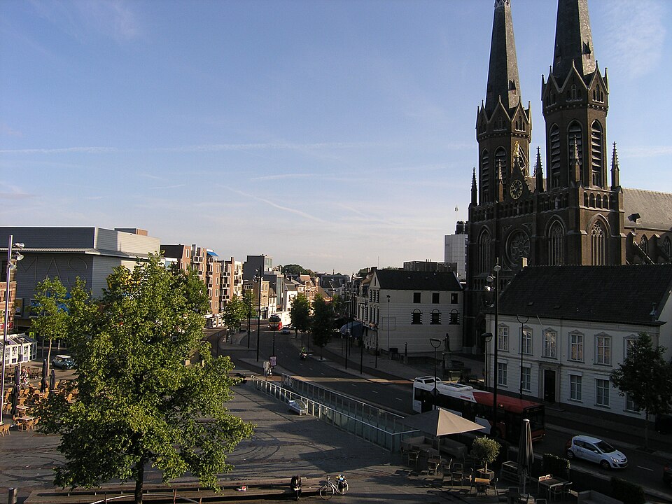 Tilburg — local market for subscription and membership platforms