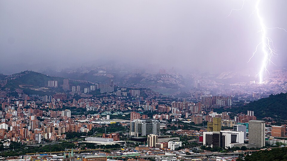 Medellín — online stores for local businesses