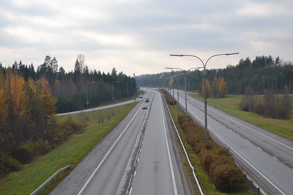 Jyväskylä — manufacturer and distributor portals for local businesses
