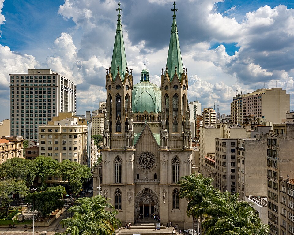 São Paulo — custom e-commerce platforms for local businesses