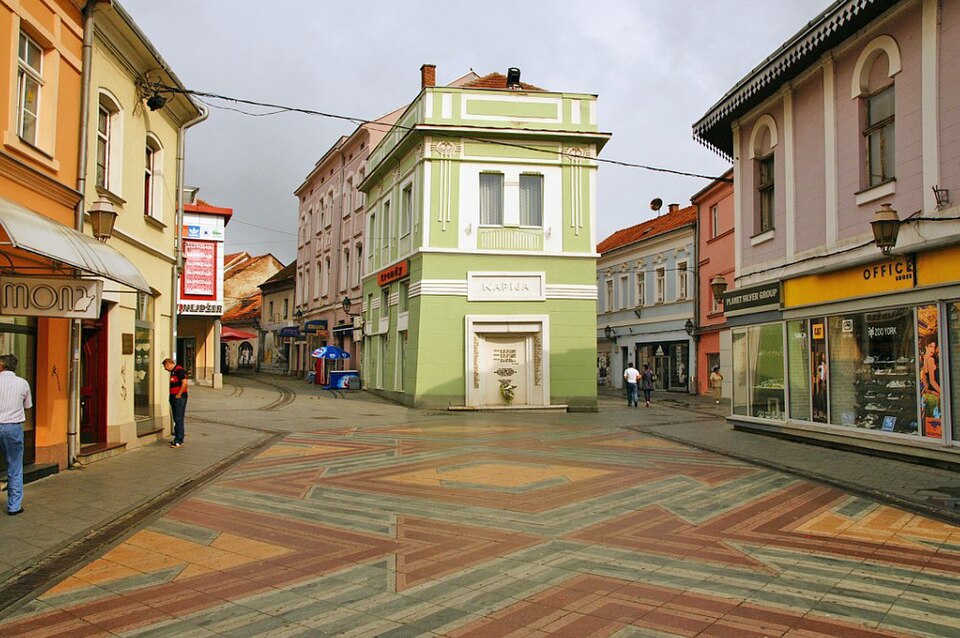 Tuzla — local market for online stores