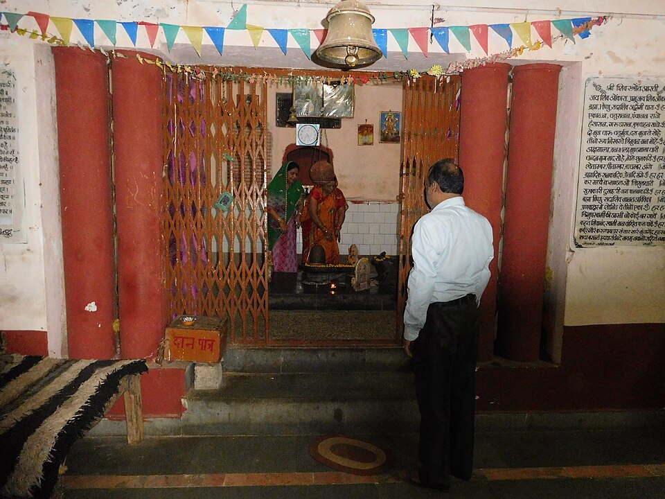 Shivpuri — online stores for local businesses