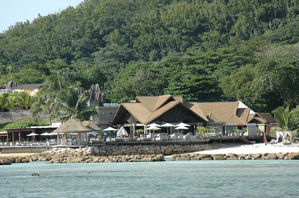 Seychelles — multi-vendor marketplaces for local businesses