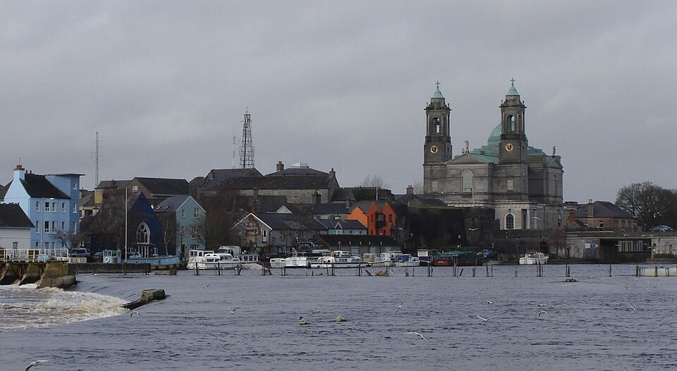 Athlone — local market for B2B and wholesale portals