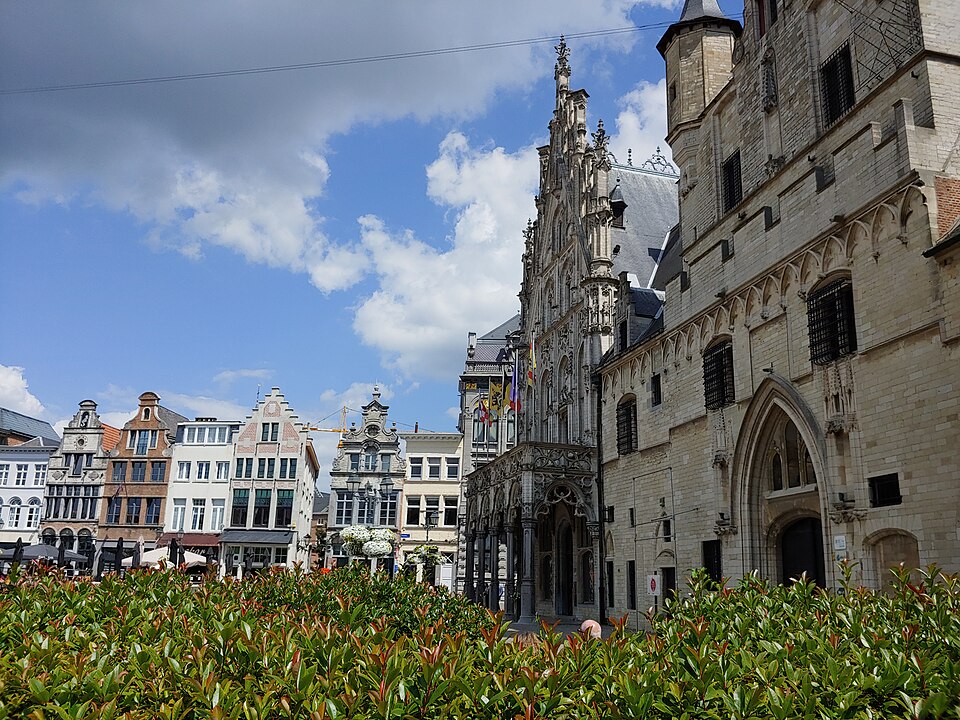 Mechelen — multi-vendor marketplaces for local businesses