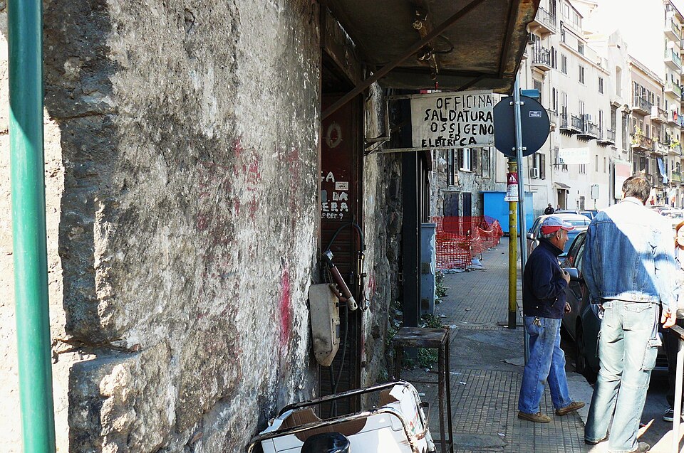Palermo — local market for international and multi-region stores
