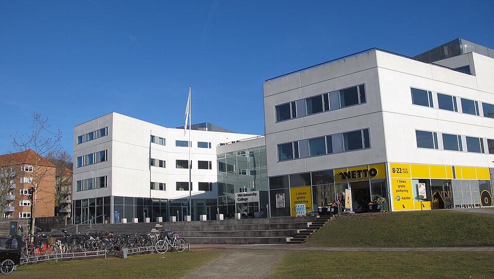 Randers — international and multi-region stores for local businesses