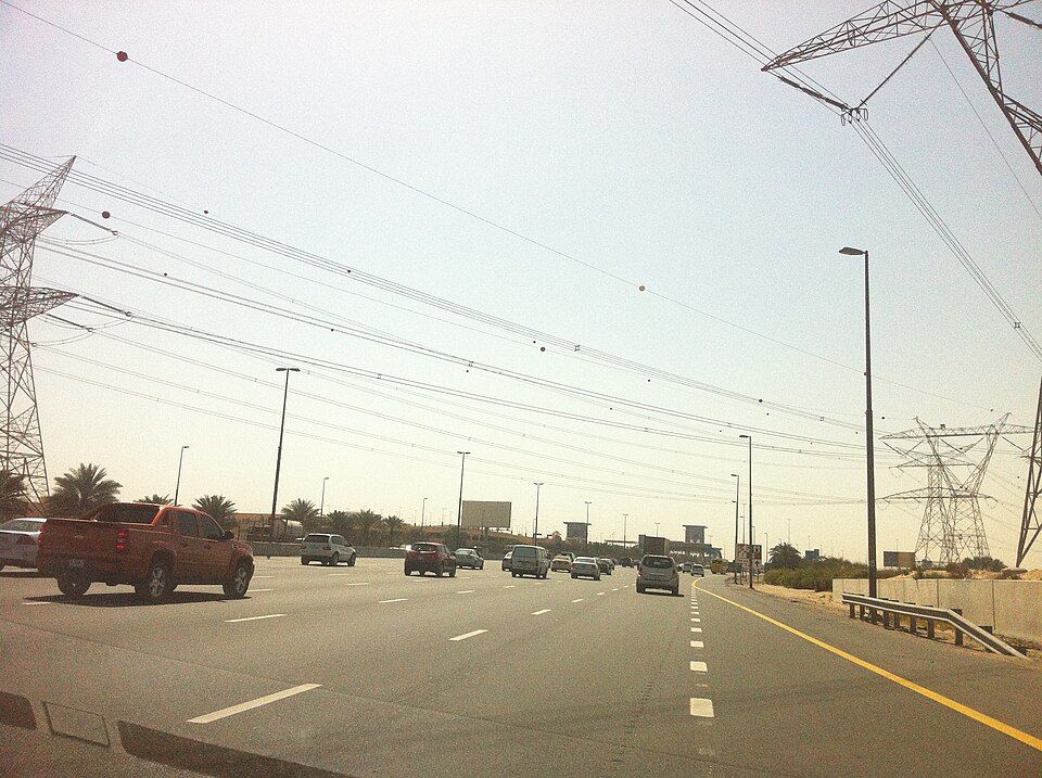 Dubai — local market for mobile commerce apps