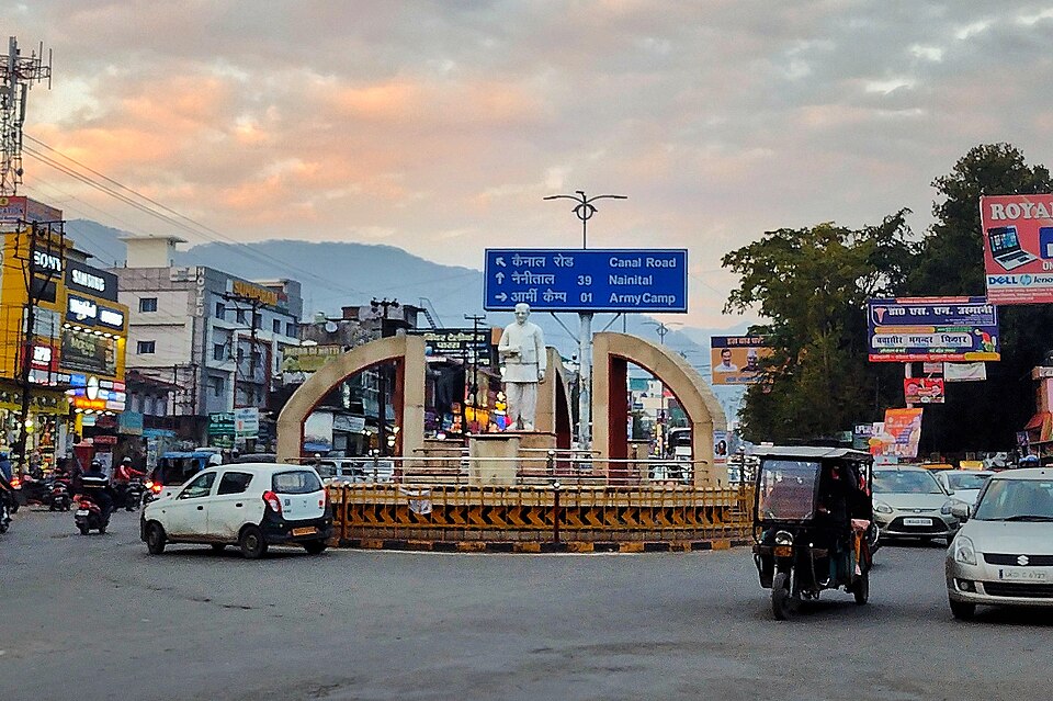Haldwani — local market for online stores