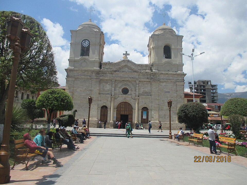 Huancayo — multi-vendor marketplaces for local businesses