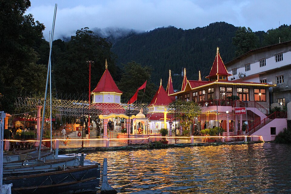 Nainital — manufacturer and distributor portals for local businesses