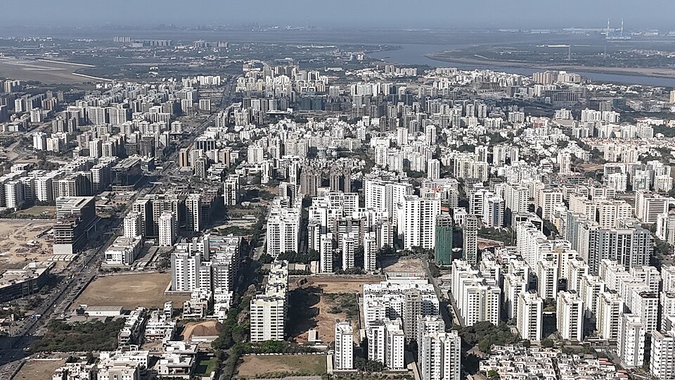 Surat — local market for multi-vendor marketplaces