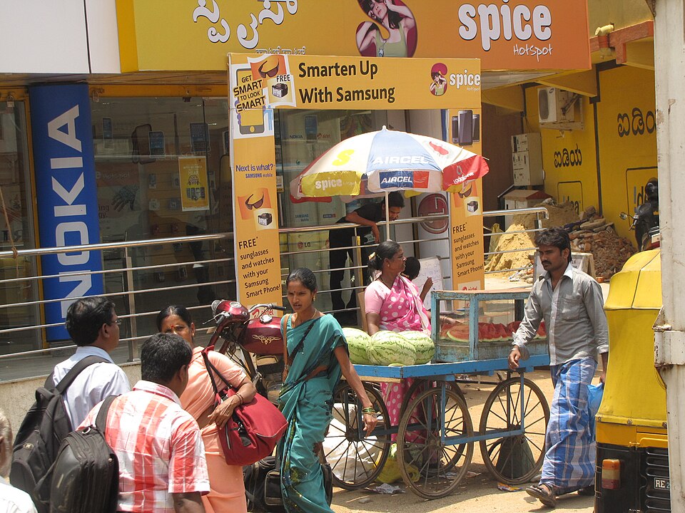 Hosur — mobile commerce apps for local businesses