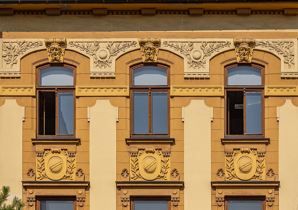 Ostrava — local market for custom e-commerce platforms