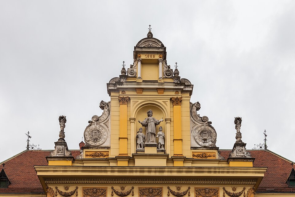 Zagreb — local market for service booking platforms