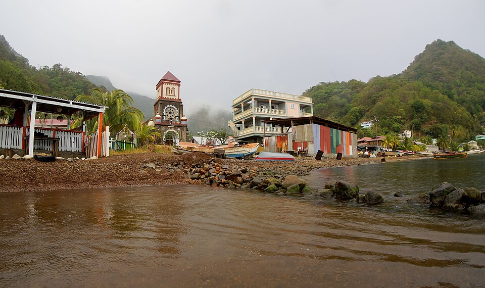 Soufrière — local market for online stores