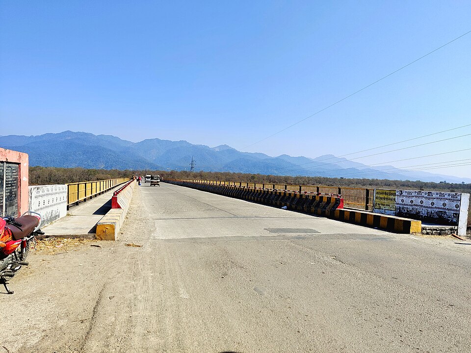 Haldwani — local market for custom e-commerce platforms