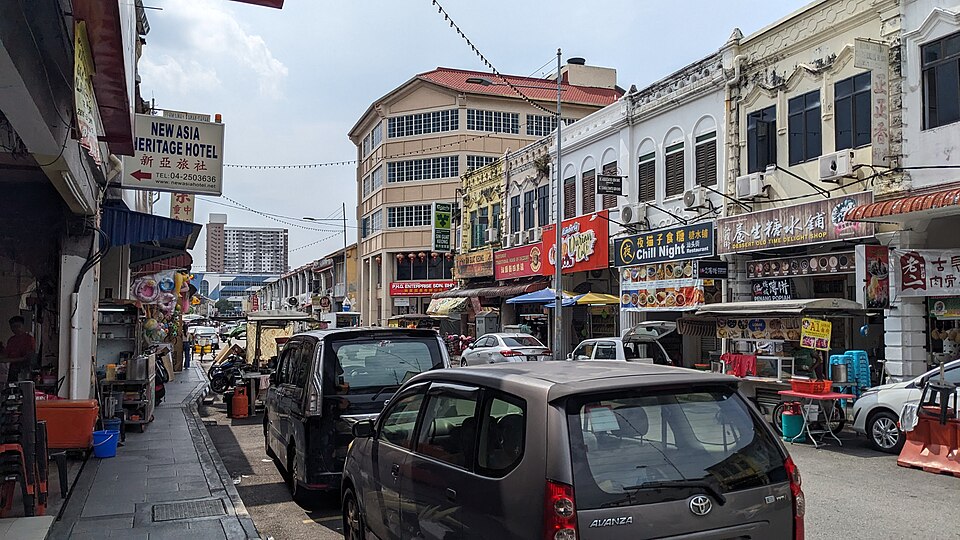 George Town (Penang) — international and multi-region stores for local businesses