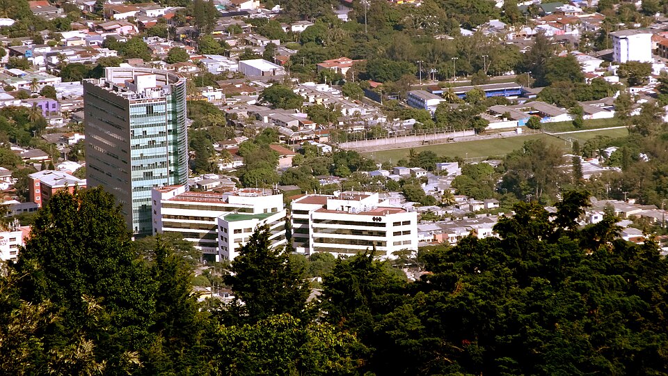 Santa Tecla — online stores for local businesses