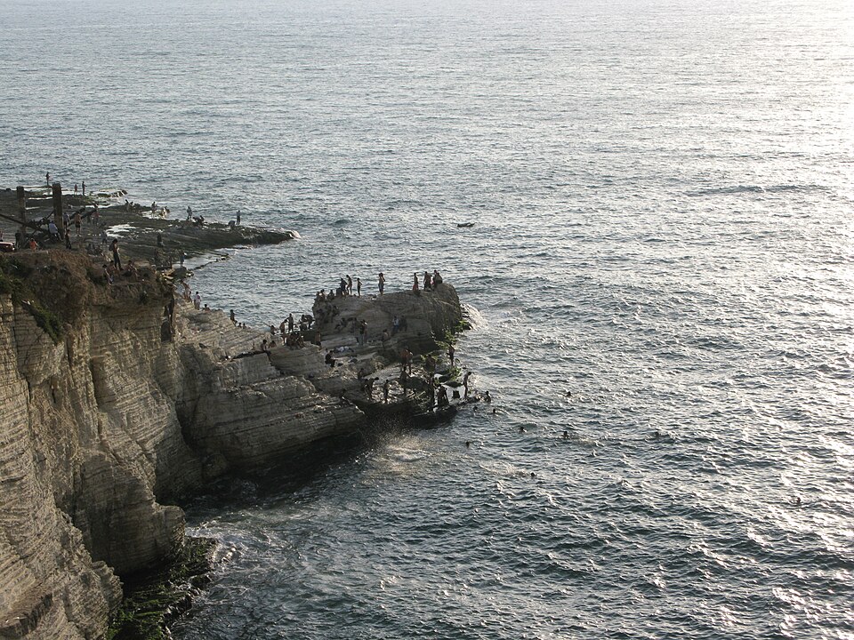 Beirut — service booking platforms for local businesses