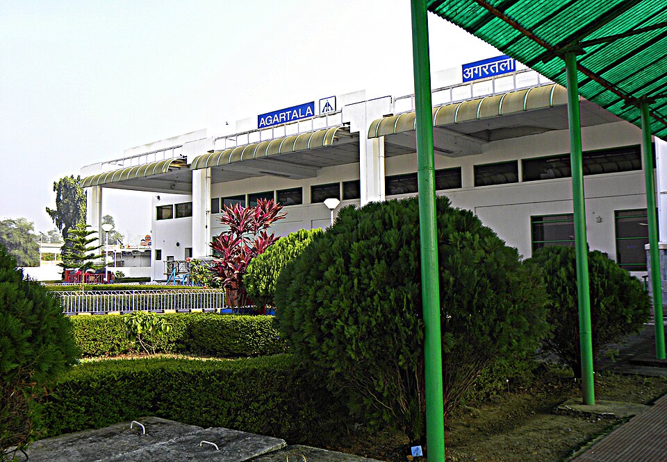 Agartala — local market for custom e-commerce platforms