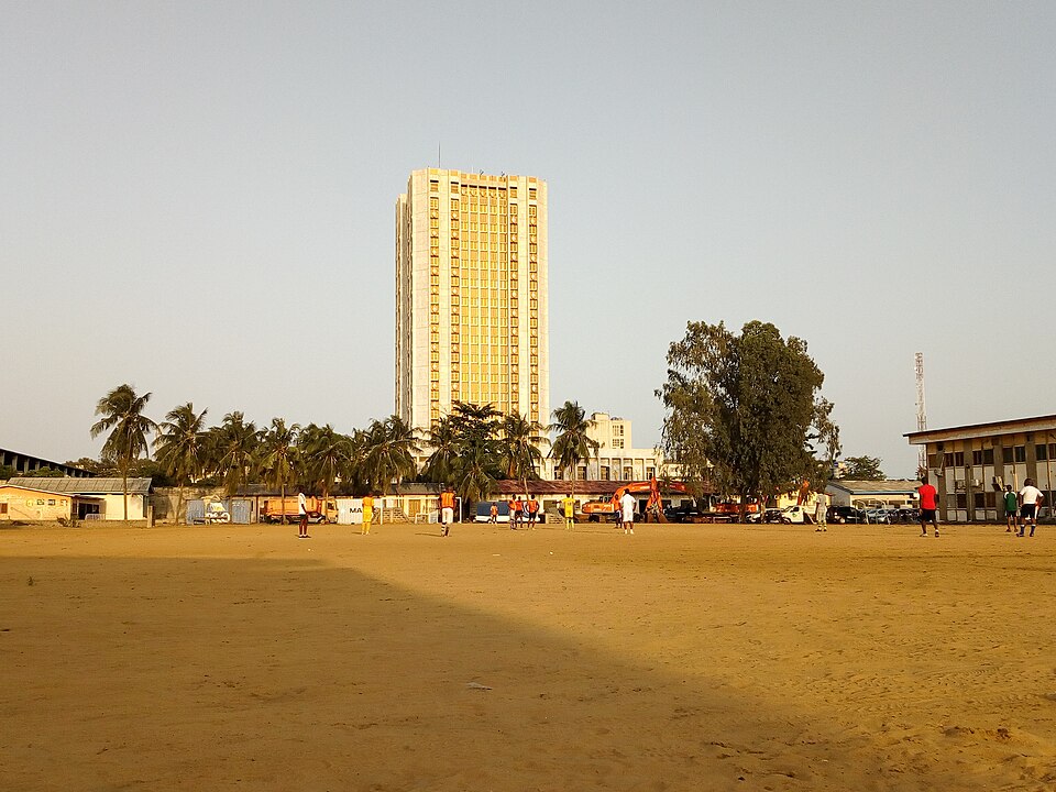 Cotonou — local market for multi-vendor marketplaces