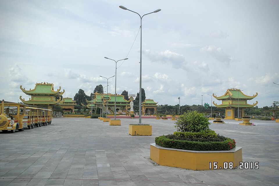 Thu Dau Mot (Binh Duong) — local market for B2B and wholesale portals