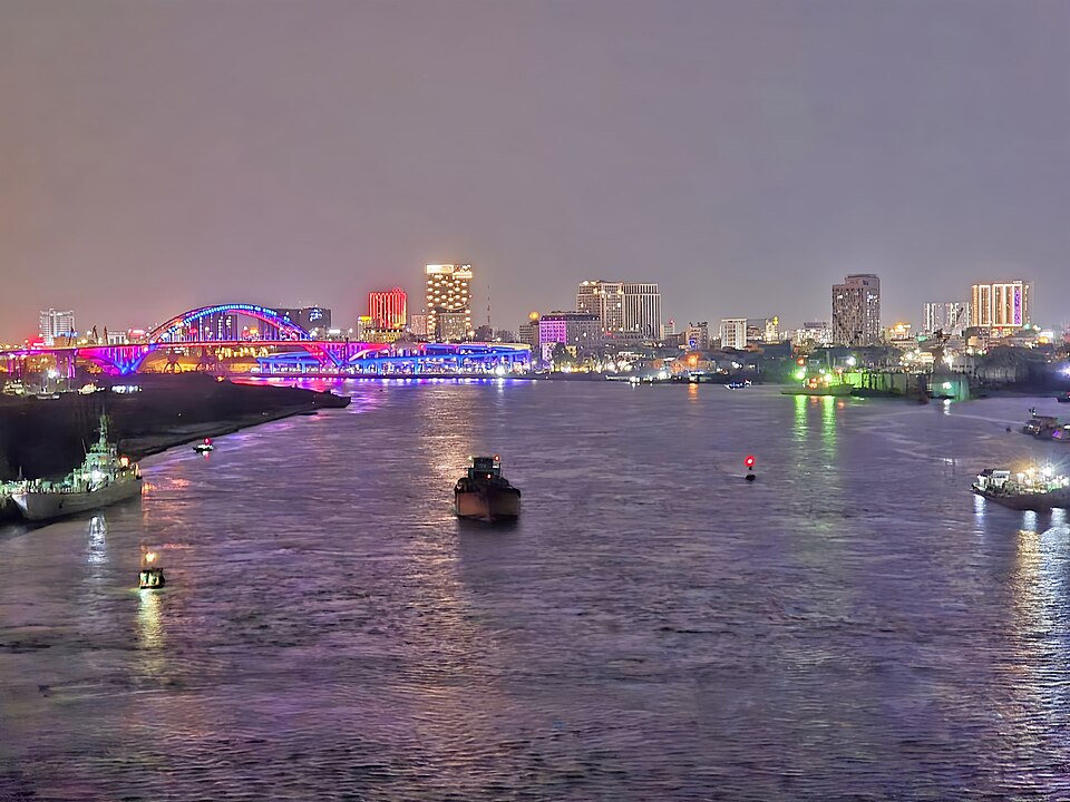 Hai Phong — local market for online stores