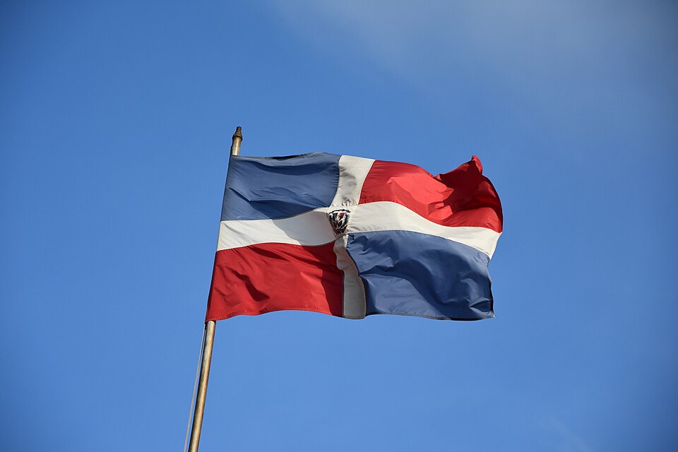 Santo Domingo — local market for B2B and wholesale portals